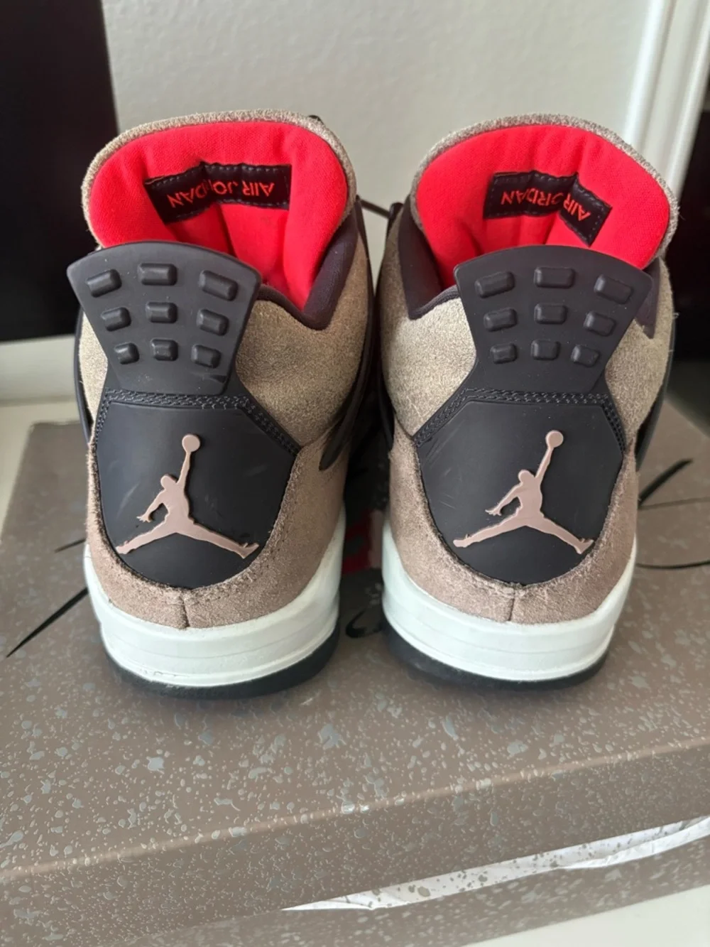 Jordan 4 Retro Taupe Haze